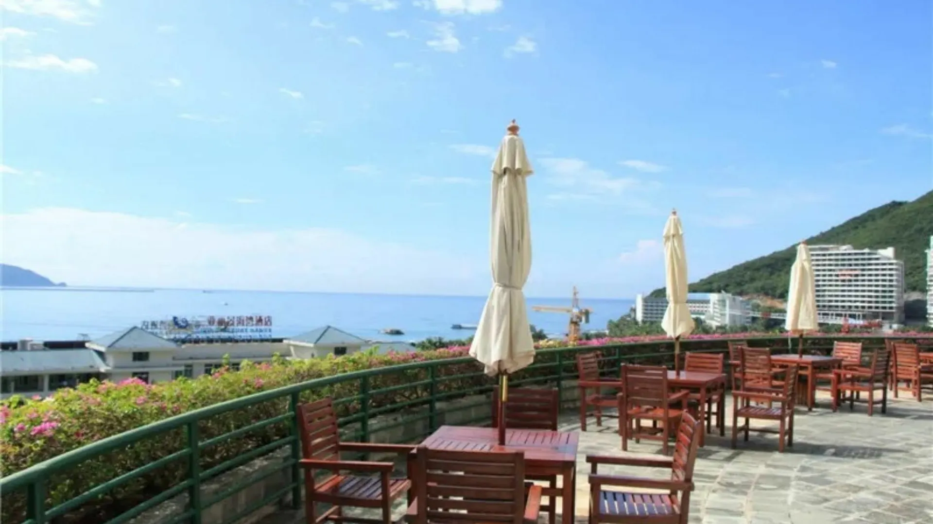 Yuhuayuan Sanya Resort Hotel